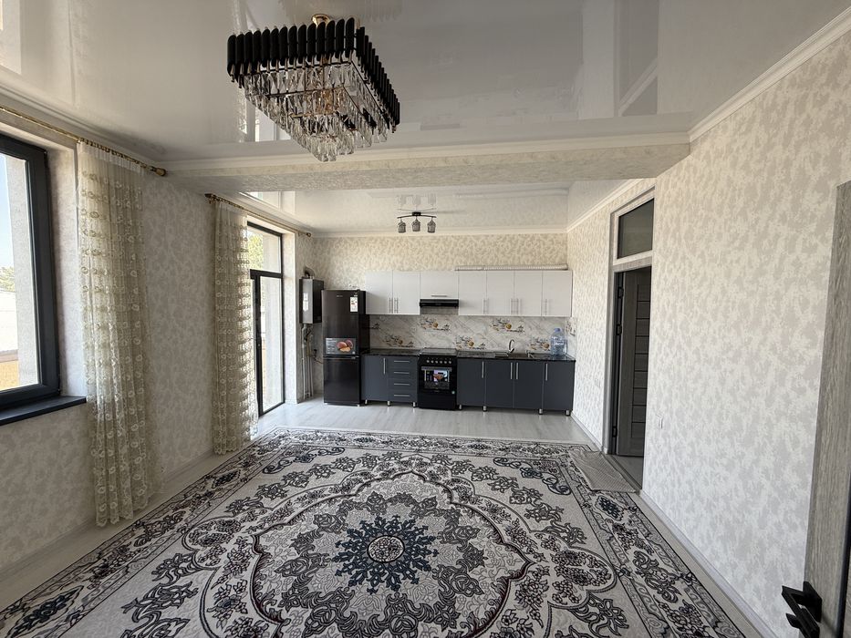 Yashashga tayyor 3 xonali yengi dom sotiladi