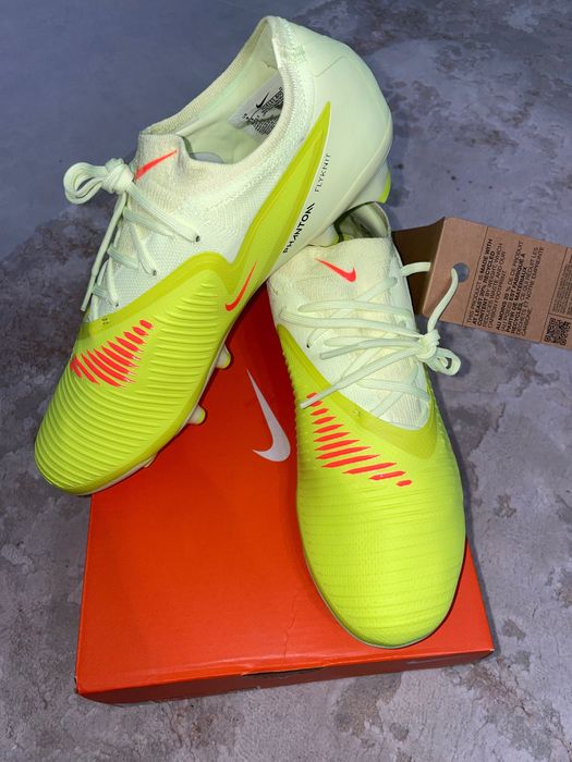 Ghete fotbal Nike Phantom 6 pro fg