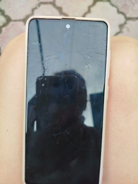 Продам самсунг А51