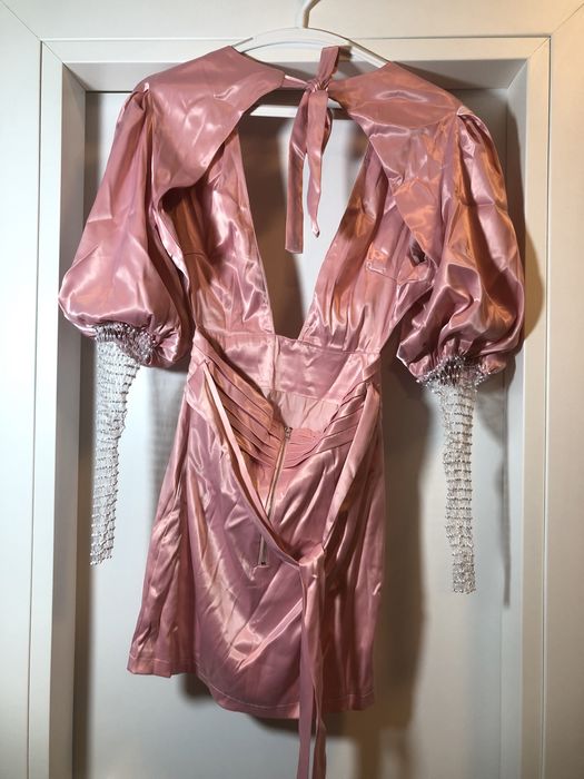 Rochie roz pudrat din satin