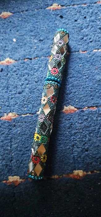 pix model desosebit handmade strasuri si oglinzi