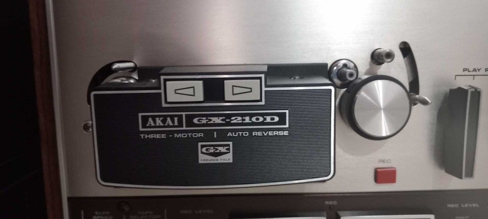 Akai 210D,linie Technics +Boxe Technics