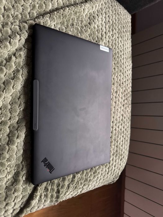 Lenovo ThinkPad T14S Gen 5 (14, Intel)