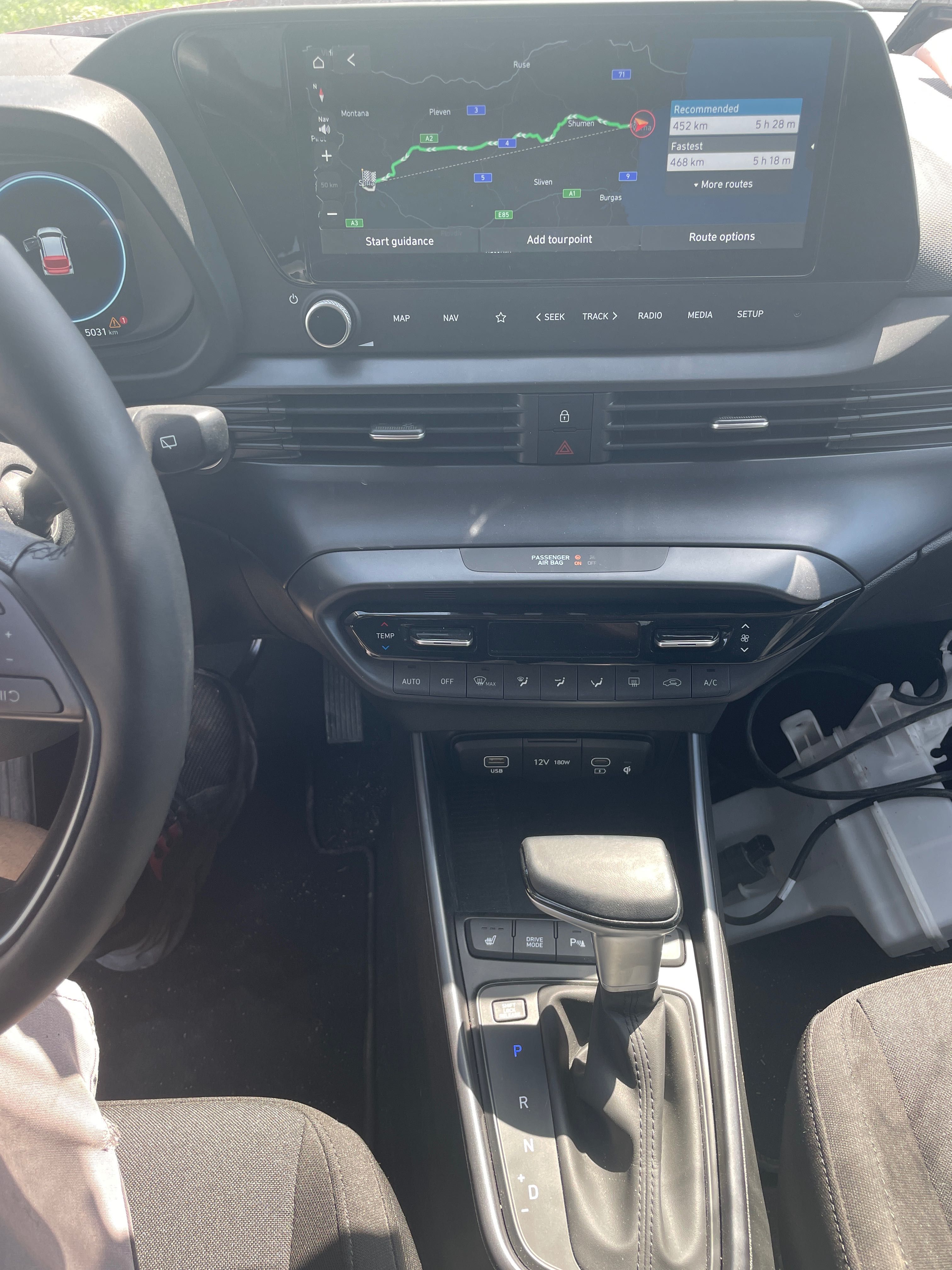 Hyundai I20 1.0i, двигател G3LE 101 кс., автоматик, 5000 км., 2025 г.
