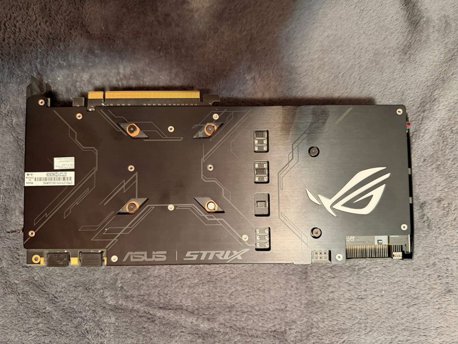 Asus GTX 1070 strix 8GB