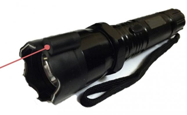Lanterna cu electrosoc si laser pentru autoaparare