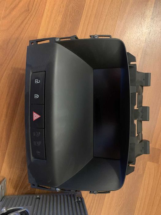 Radio + Ecran + Butoane Media - Full pachet - Opel Astra J GTC 2012
