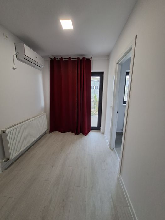 Garsoniera de inchiriat Hils Republica