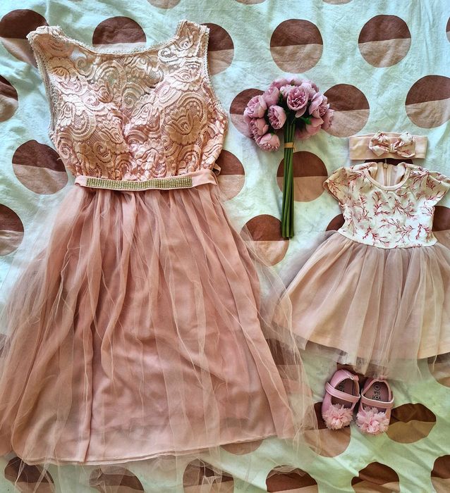 Розови рокли за Мама и Бебе