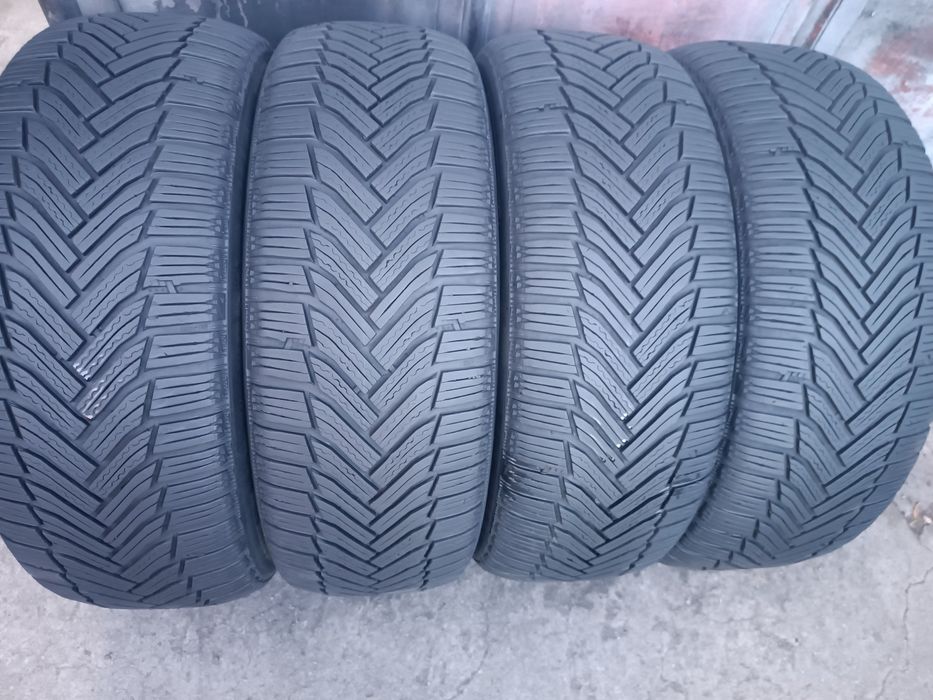 215/55/17 Michelin