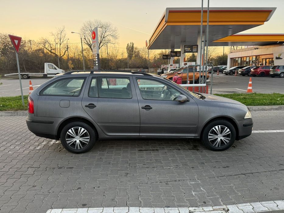 Skoda Octavia 1.9D cutie automata  2000e