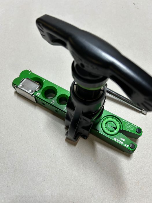 Trusa de bercuit ST-806 FTL