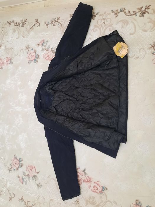 Новые зимние Мужские куртки, новые свитера