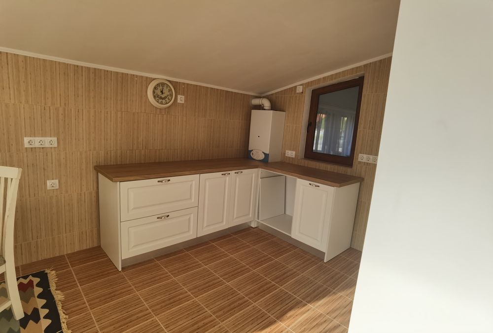 Apartament 3 camere, terasa și gradina