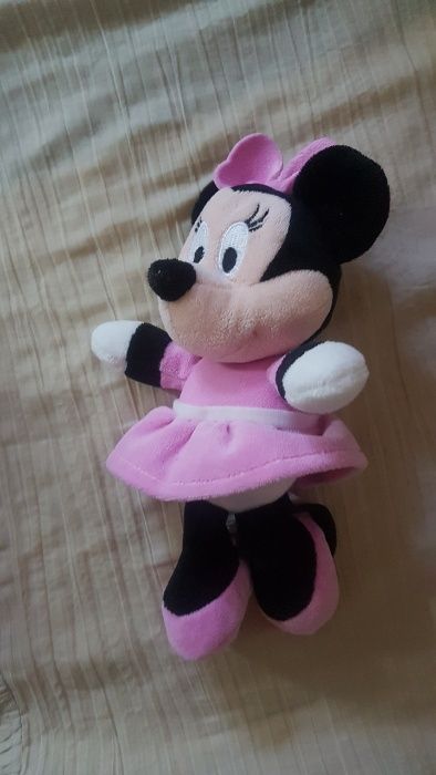 Minnie mouse 27 cm noua