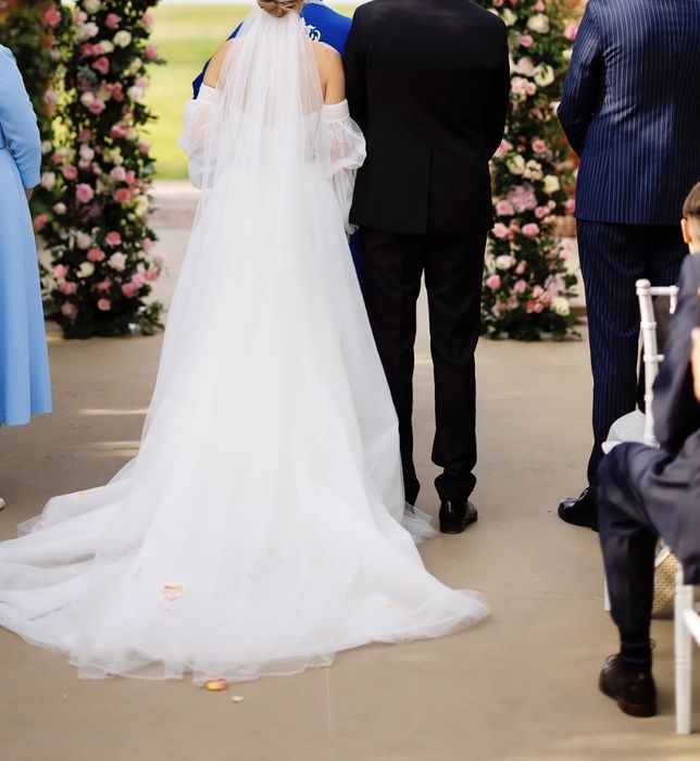 Rochie de mireasa by Veil Bridal Couture 2025.