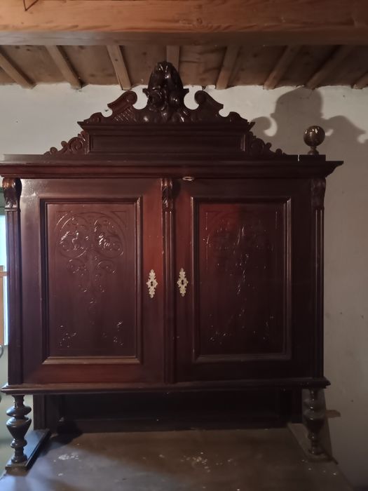 Credenț început de secol 20