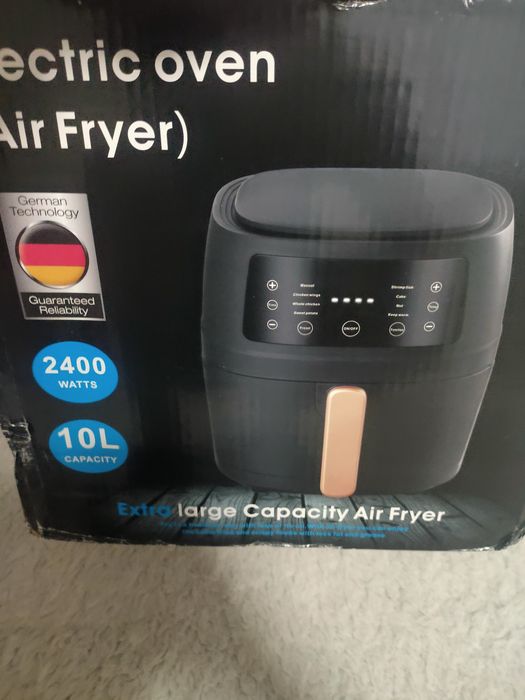 Air fryer 10L 2400w nou la cutie