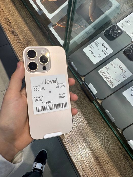 Iphone 16 va 16 pro max naqt va halol nasiya savdoga sotiladi