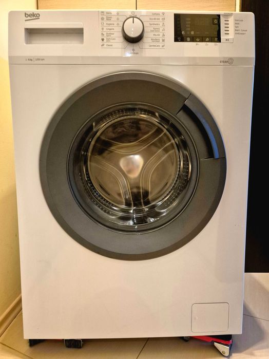 Пералня Beko WUE 6612 BA, малко използвана, в отлично състояние.