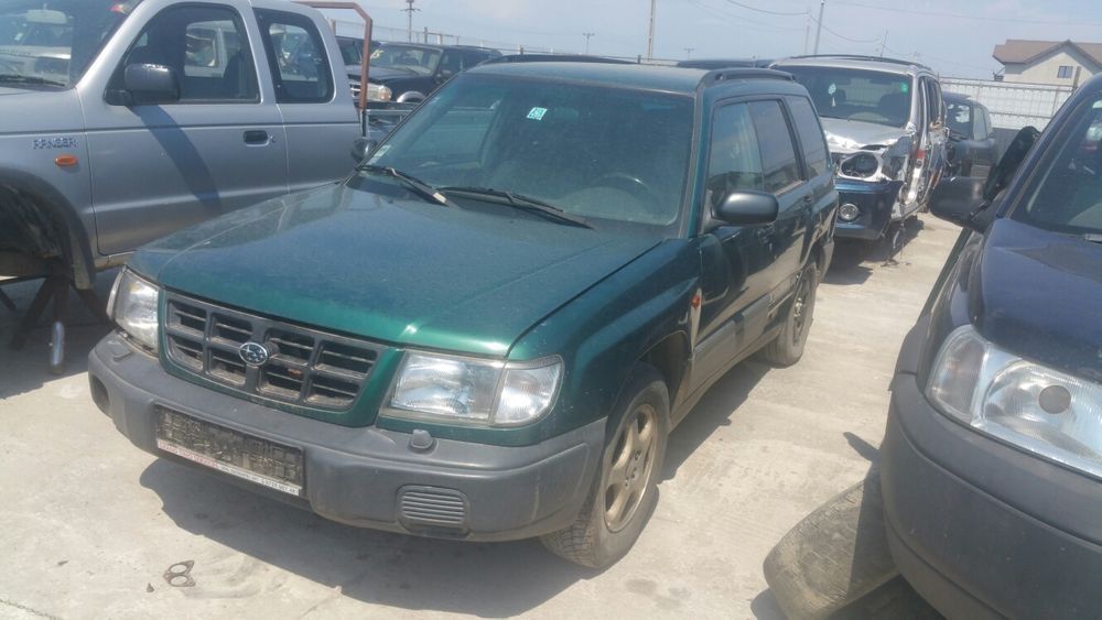 Dezmembrez Subaru Forester 1998,motor 2.0aspirat+gpl