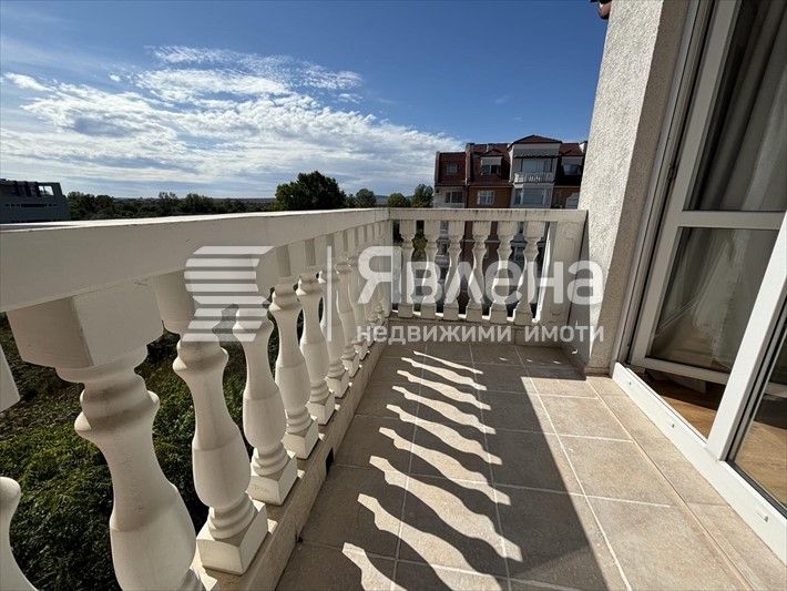 Продава се Двустаен апартамент в к.к. Слънчев бряг - 103 кв.м за 1021 €/кв.м - Снимка #6