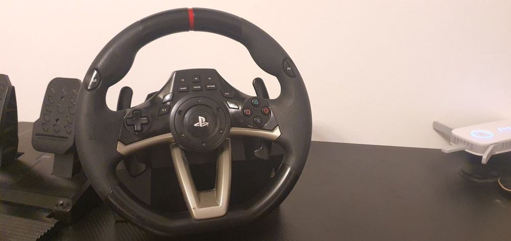Volan Hori Apex racing wheel -compatabil cu playstation & PC