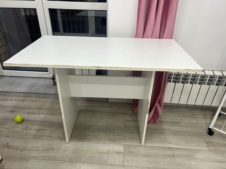 Стол, цена 2 тыс