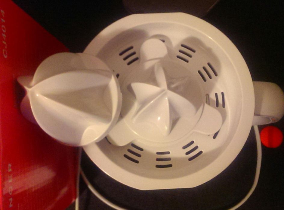 Storcător Singer CJ 4014 folosit rar