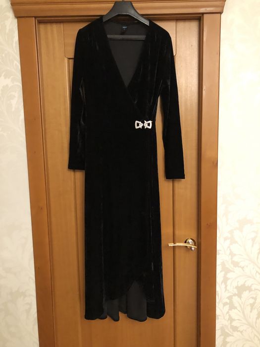 Продам бархатное вечернее платье