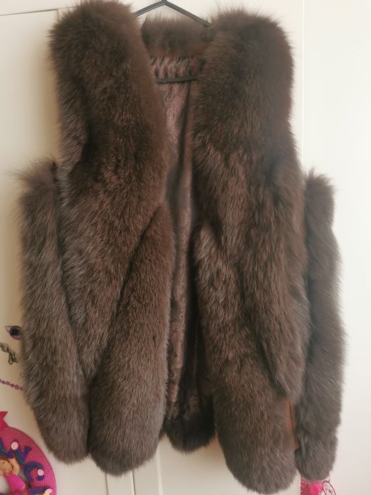 Vesta blana naturala noua Dubai