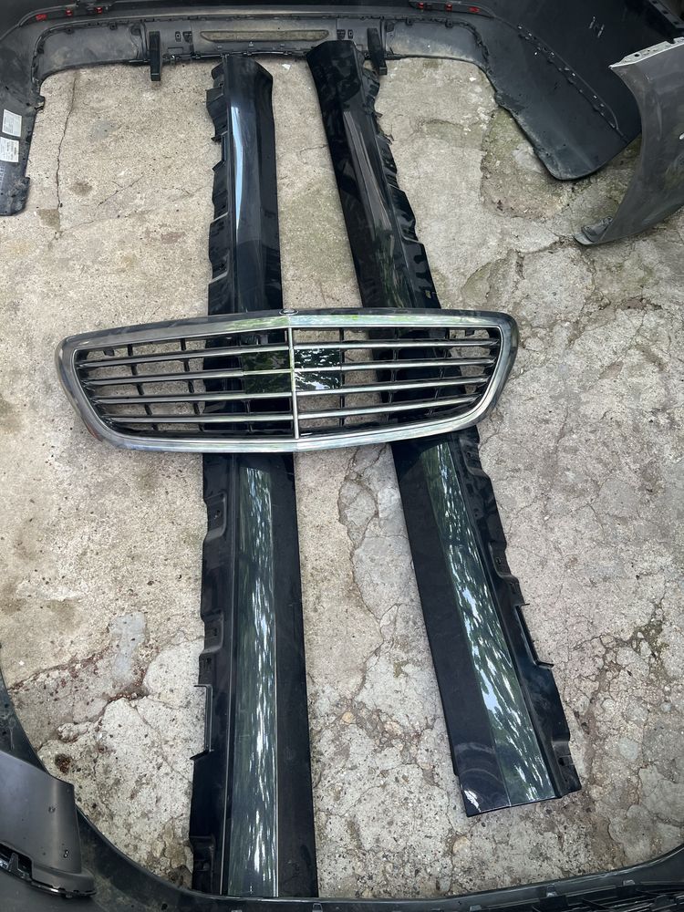 Продавам комплект Брони+прагове за Mercedes S500 W222