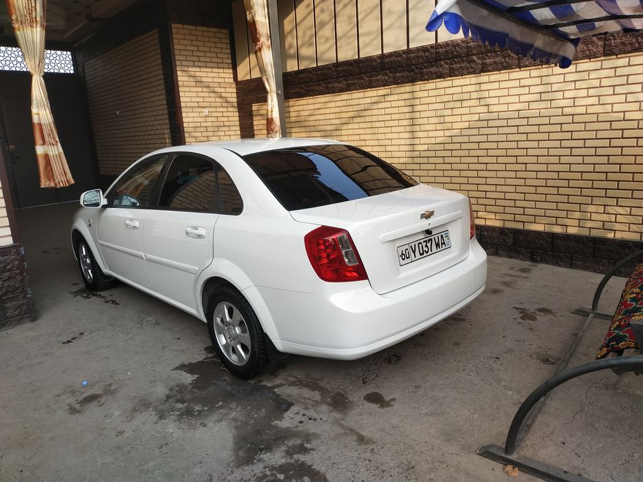 Gentra avtomat     oq