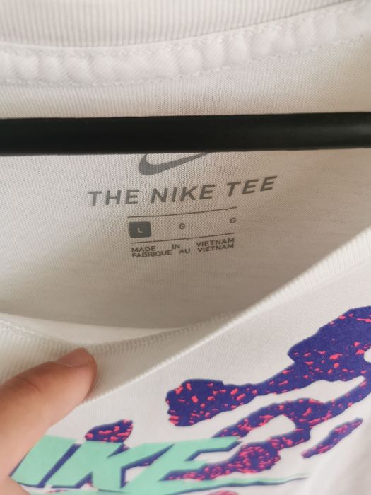 Vand tricou nike, pret 80 ron