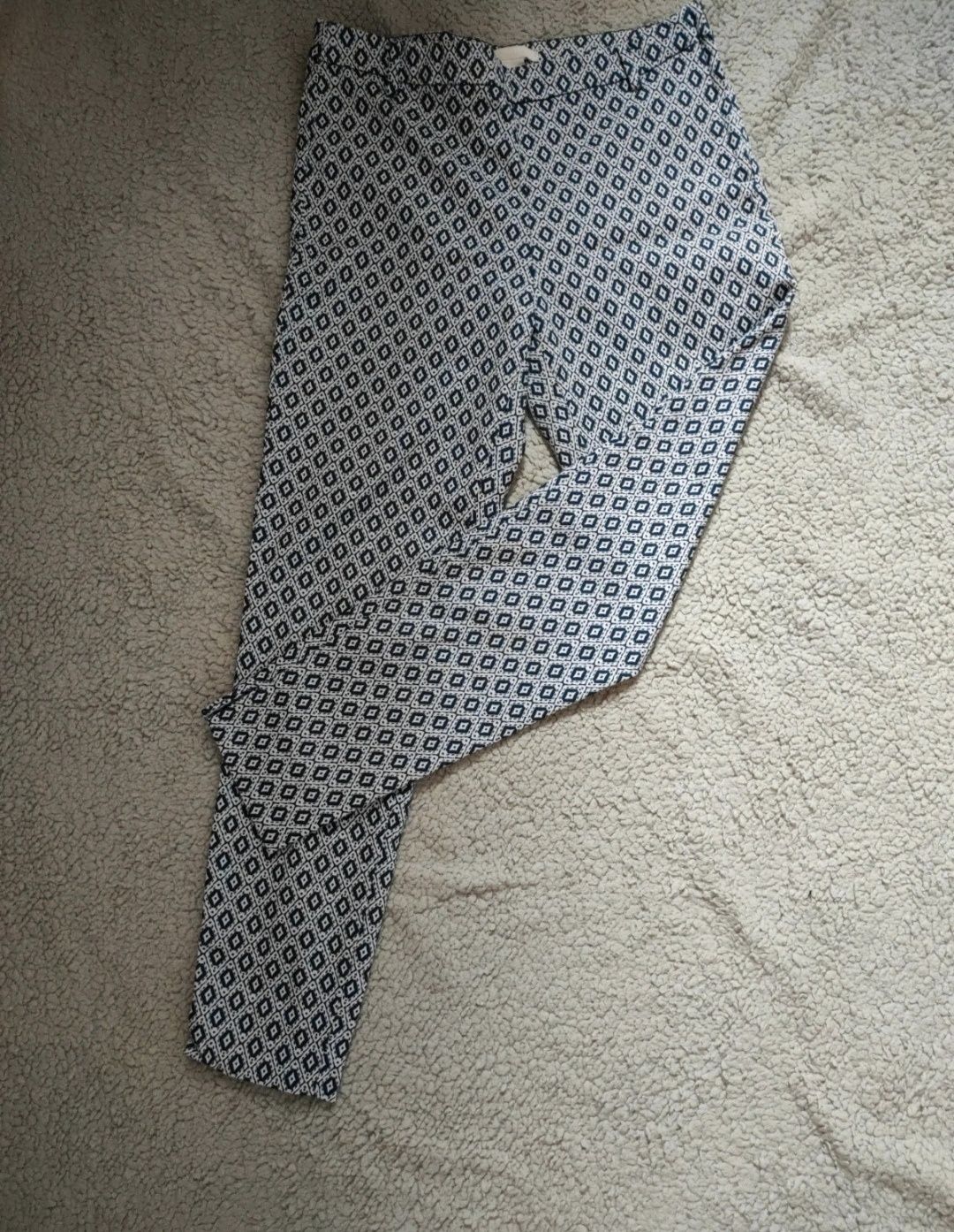 Pantaloni H&M Office Model Geometric - Alb & Albastru, Mărimea S