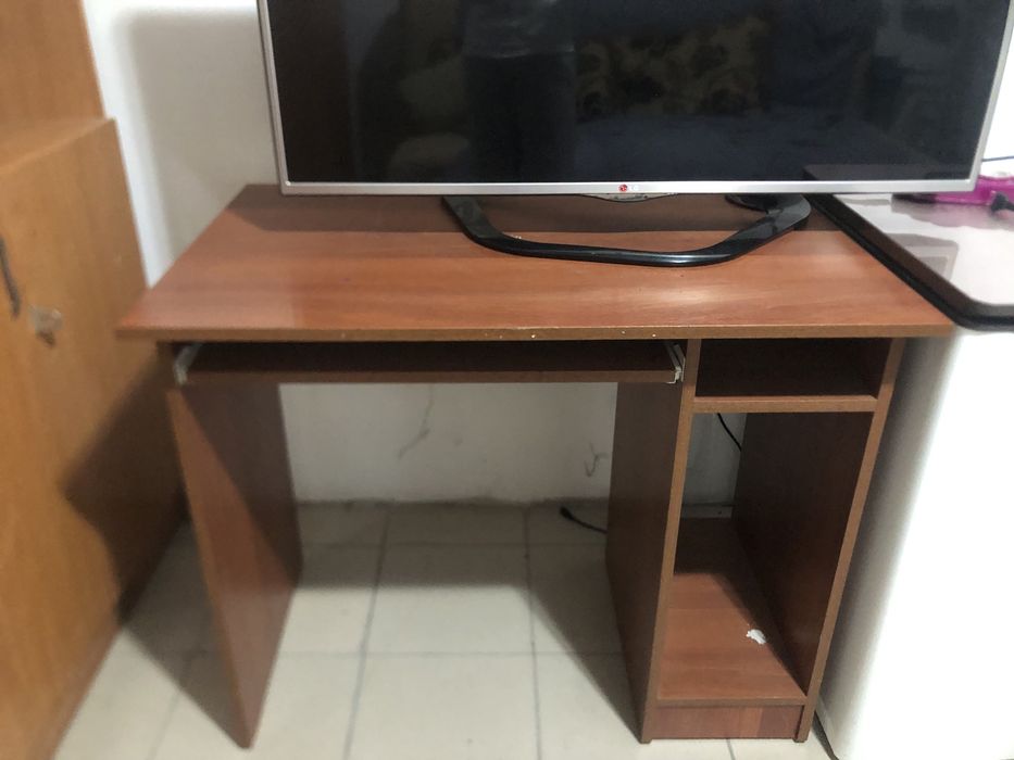 Продам Шкаф и рабочий стол