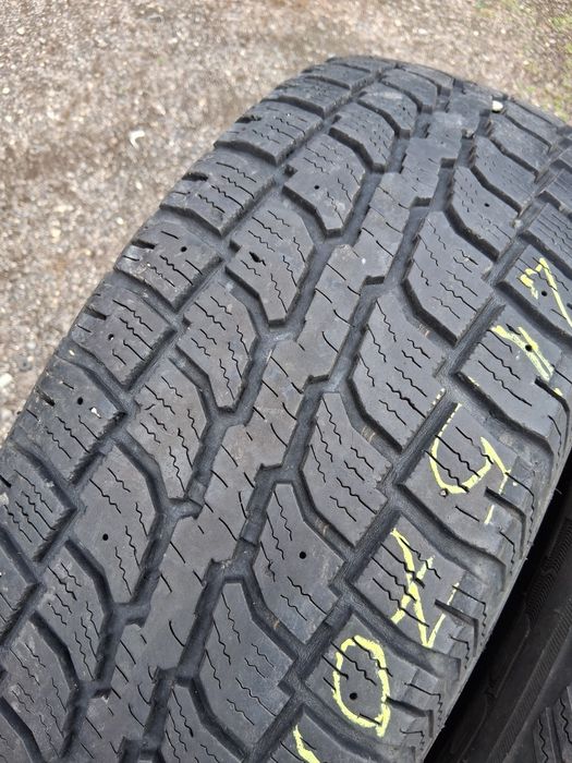 215 70 16 VINTERCAT 4броя зимни