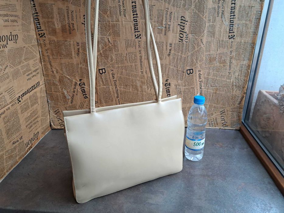 дамска чанта,бежова,кожена-естествена кожа