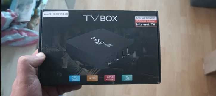Grundig 39 VLE 933 BH+   TV Box MXQ Pro 4GB/64GB,Android 10.1, HDMI, W
