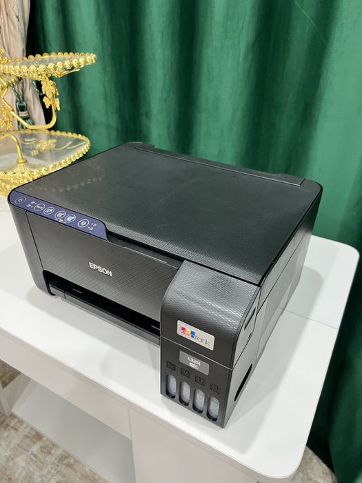 Продам Принтер Epson L3251 (принтер и сканер)