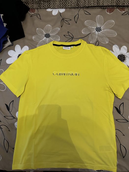 Tricou Calvin Klein , marimea XL