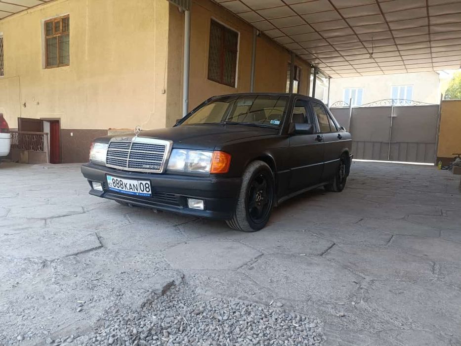 Бампер Мерседес W 190 AMG