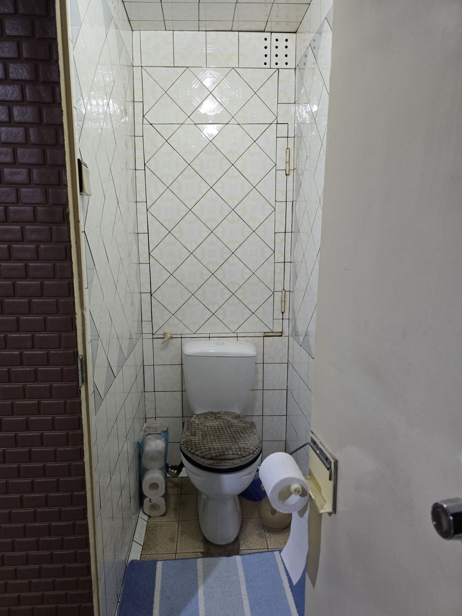 Sergeli 2mavze 3 xona 5/5 sotiladi oʻrta poyezd