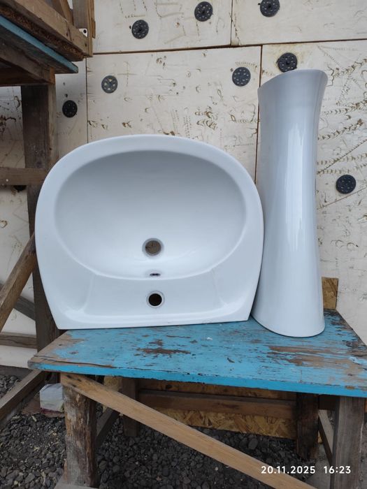 Раковина в ванную комнату