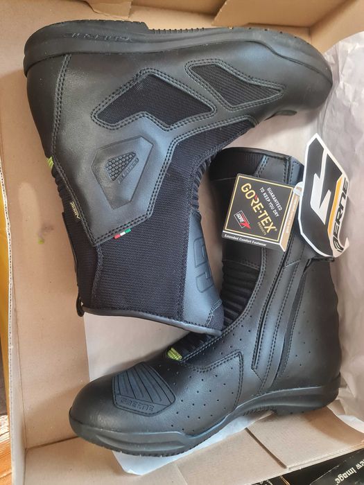 Мото ботуши Gaerne G.Hybrid Gore-Tex