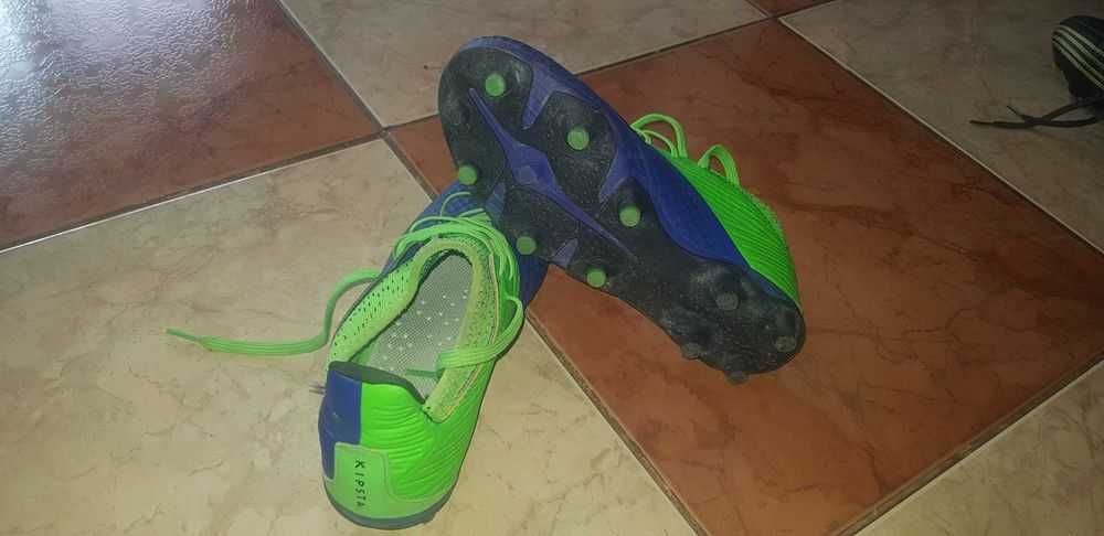 Ghete pentru fotbal