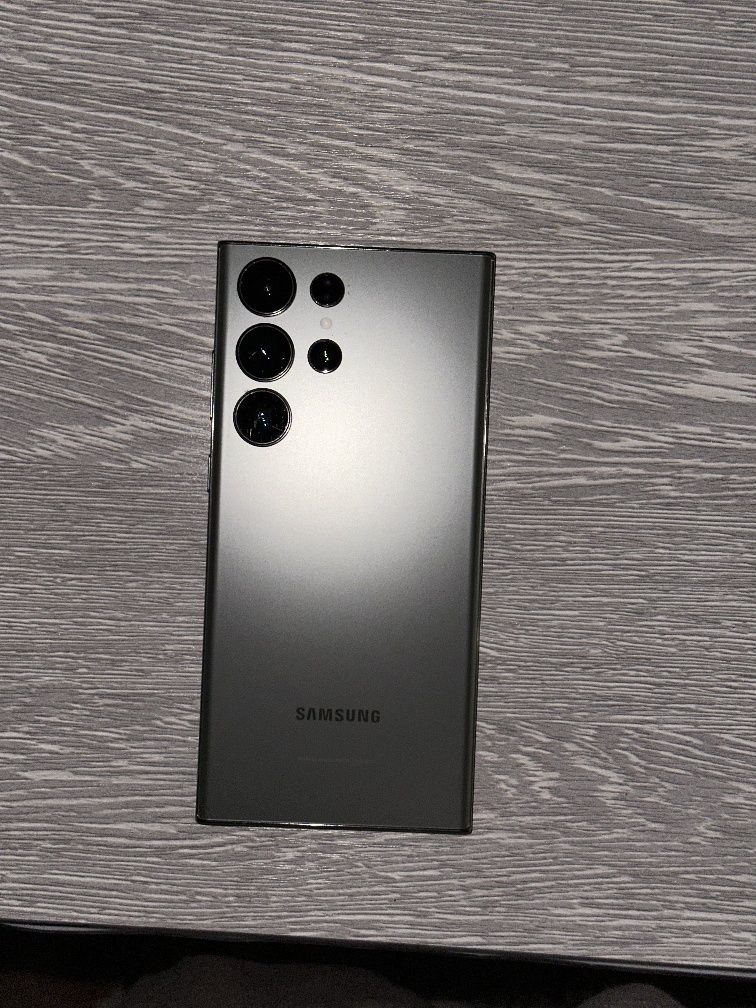 S23 ultira telefoni