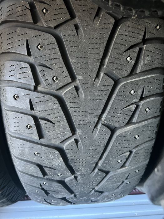 Продам зимнюю резину yokohama IG55