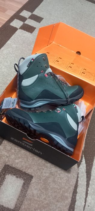 Bocanci munte Zamberlan goretex