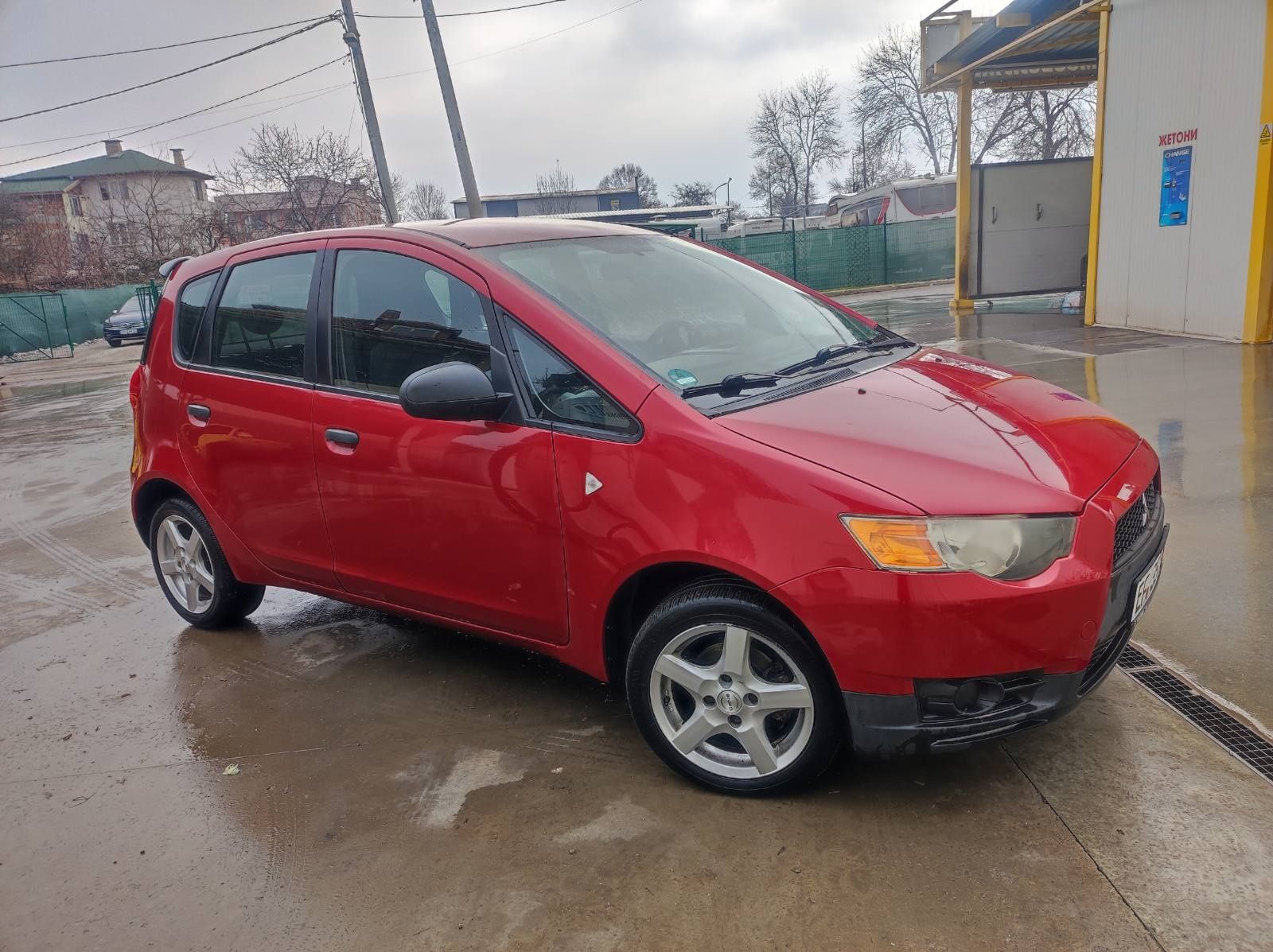 Автомобил Mitsubishi colt